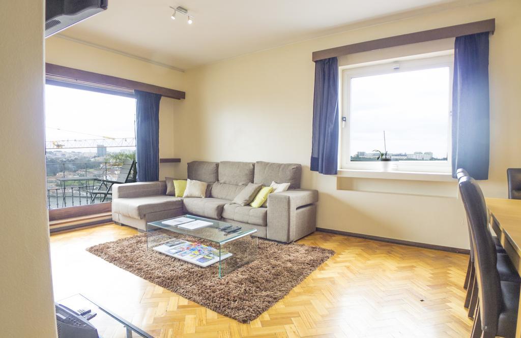 Lv Premier Apartments Clerigos- Re1 포르투 외부 사진