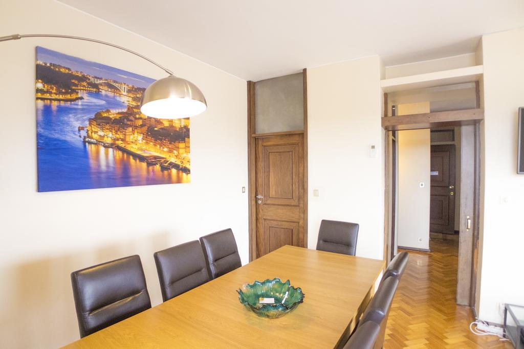 Lv Premier Apartments Clerigos- Re1 포르투 외부 사진