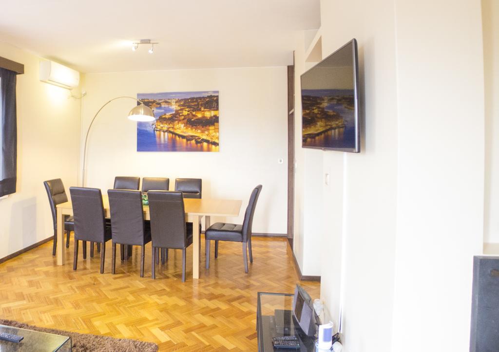 Lv Premier Apartments Clerigos- Re1 포르투 외부 사진