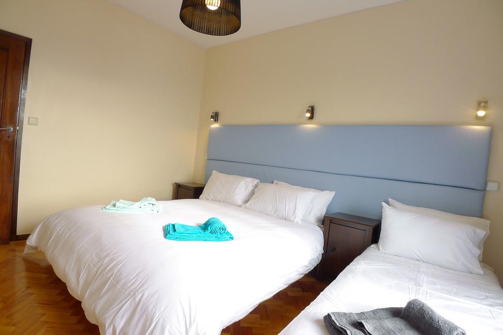 Lv Premier Apartments Clerigos- Re1 포르투 객실 사진